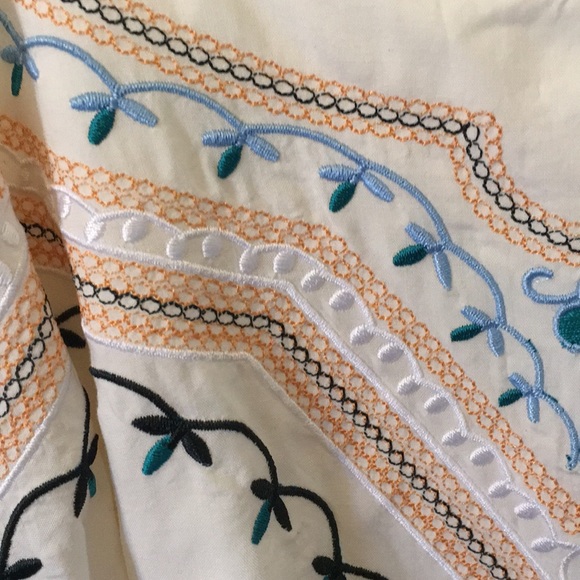 flowy crop top - Picture 3 of 3